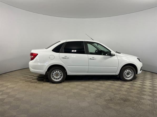 Lada (ВАЗ) Granta I Рестайлинг с пробегом 2023 года, цена 695 000 рублей, 32807 км, седан, Автокод Объявления