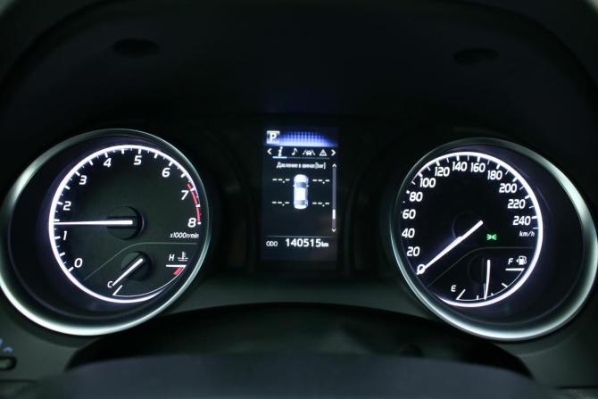 Toyota Camry VIII (XV70) Рестайлинг с пробегом 2021 года, цена 2 600 000 рублей, 140514 км, седан, Автокод Объявления