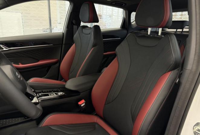 Новый Geely Coolray I Рестайлинг 2 2026 года, цена 2 914 990 рублей, внедорожник, Автокод Объявления