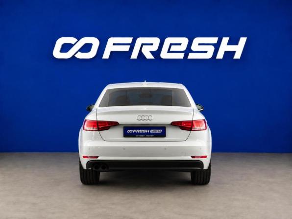 Audi A4 V (B9) с пробегом 2018 года, цена 2 349 444 рубля, 107068 км, седан, Автокод Объявления