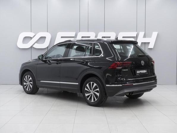 Volkswagen Tiguan II с пробегом 2017 года, цена 2 070 000 рублей, 114905 км, внедорожник, Автокод Объявления