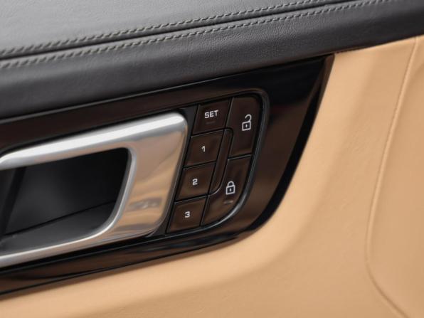 Porsche Cayenne III с пробегом 2021 года, цена 9 900 000 рублей, 97702 км, внедорожник, Автокод Объявления