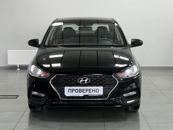 Hyundai Solaris II с пробегом 2018 года, цена 980 000 рублей, 168483 км, седан, Автокод Объявления
