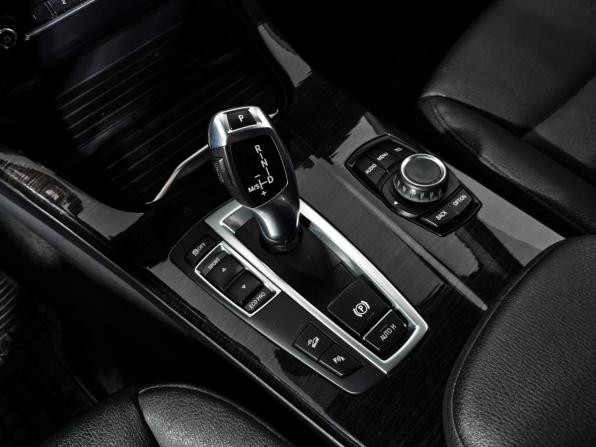 BMW X3 II (F25) Рестайлинг с пробегом 2015 года, цена 2 120 000 рублей, 116284 км, внедорожник, Автокод Объявления