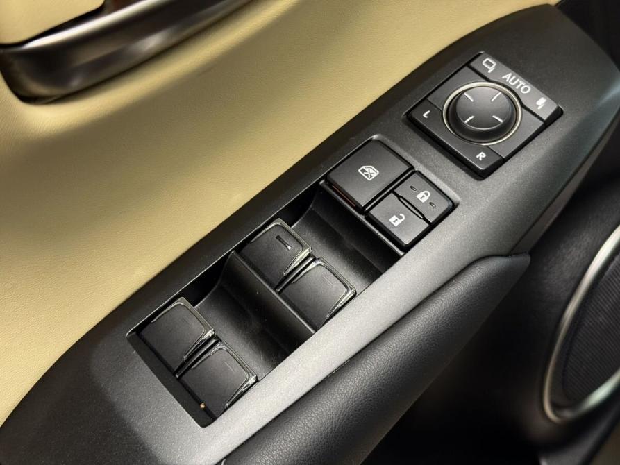 Lexus NX I Рестайлинг Вологда  - изображение 17