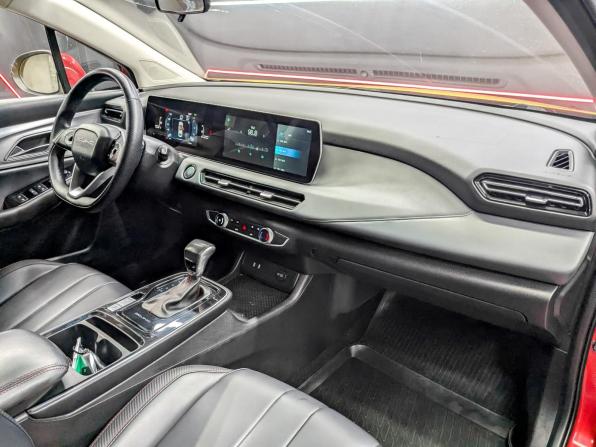 BAIC U5 Plus с пробегом 2024 года, цена 925 000 рублей, 141414 км, седан, Автокод Объявления