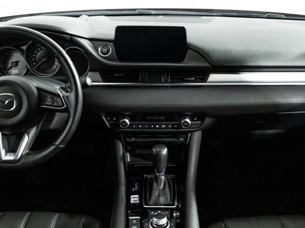Mazda 6 III (GJ) Рестайлинг 2 с пробегом 2020 года, цена 2 549 585 рублей, 66339 км, седан, Автокод Объявления