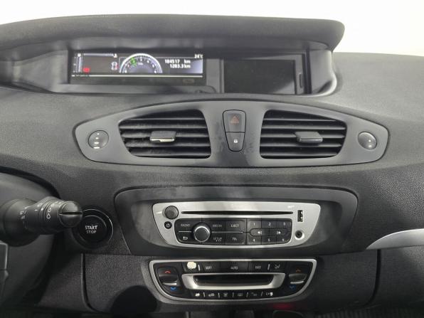 Renault Scenic III Рестайлинг 2 с пробегом 2014 года, цена 899 000 рублей, 199737 км, компактвэн, Автокод Объявления