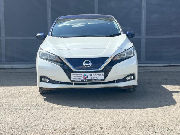 Nissan Leaf II (ZE1) с пробегом 2018 года, цена 1 500 000 рублей, 85000 км, хэтчбек, Автокод Объявления