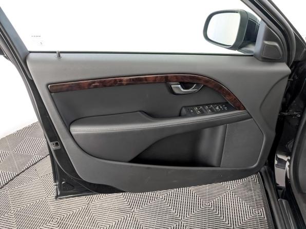Volvo S80 II Рестайлинг с пробегом 2013 года, цена 2 480 000 рублей, 80095 км, седан, Автокод Объявления
