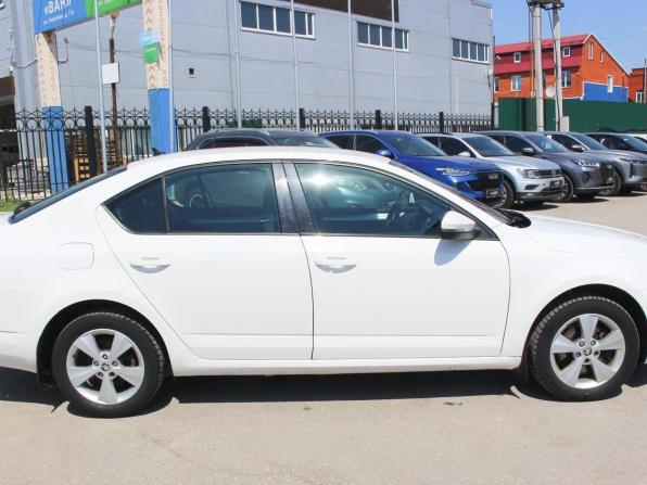 Skoda Octavia III (A7) с пробегом 2013 года, цена 899 000 рублей, 251466 км, лифтбек, Автокод Объявления
