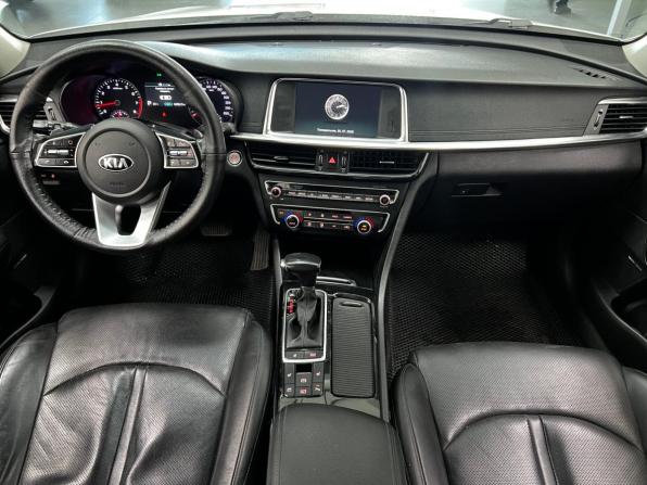 Kia Optima IV Рестайлинг с пробегом 2020 года, цена 1 800 000 рублей, 107809 км, седан, Автокод Объявления
