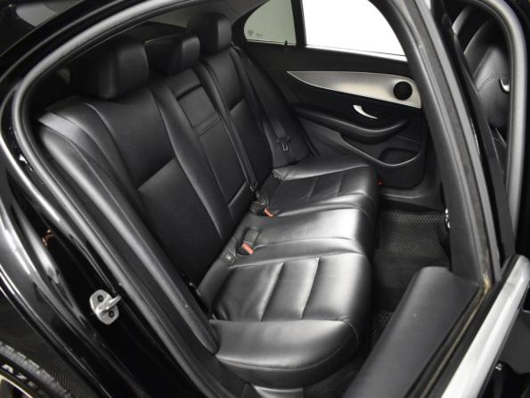 Mercedes-Benz E-Класс V (W213 S213 C238) с пробегом 2019 года, цена 2 199 900 рублей, 287590 км, седан, Автокод Объявления