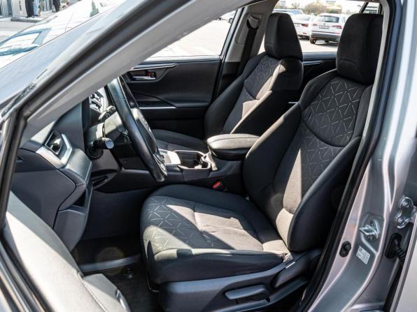Toyota RAV4 V (XA50) с пробегом 2019 года, цена 2 890 000 рублей, 110801 км, внедорожник, Автокод Объявления