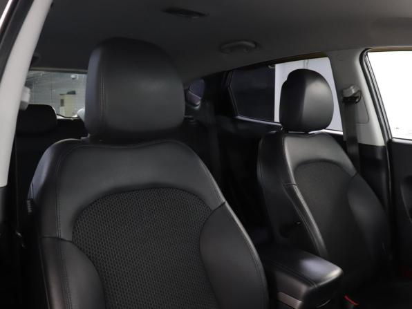 Hyundai ix35 I с пробегом 2010 года, цена 1 299 000 рублей, 96358 км, внедорожник, Автокод Объявления