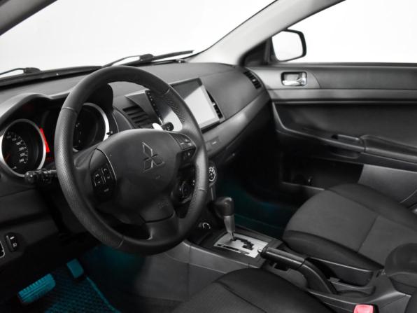 Mitsubishi Lancer X с пробегом 2010 года, цена 685 000 рублей, 99457 км, хэтчбек, Автокод Объявления