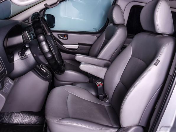 Hyundai Grand Starex I Рестайлинг 2 с пробегом 2020 года, цена 4 200 000 рублей, 131408 км, минивэн, Автокод Объявления