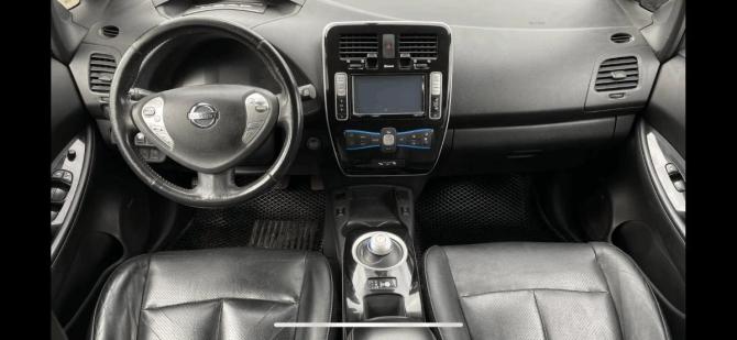 Nissan Leaf I (ZE0/AZE0) с пробегом 2013 года, цена 995 000 рублей, 133236 км, хэтчбек, Автокод Объявления