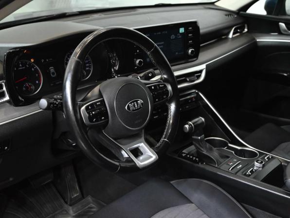 Kia K5 III с пробегом 2020 года, цена 2 550 000 рублей, 123800 км, седан, Автокод Объявления