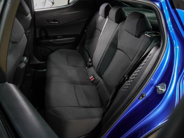 Toyota C-HR I с пробегом 2019 года, цена 2 249 000 рублей, 63368 км, внедорожник, Автокод Объявления