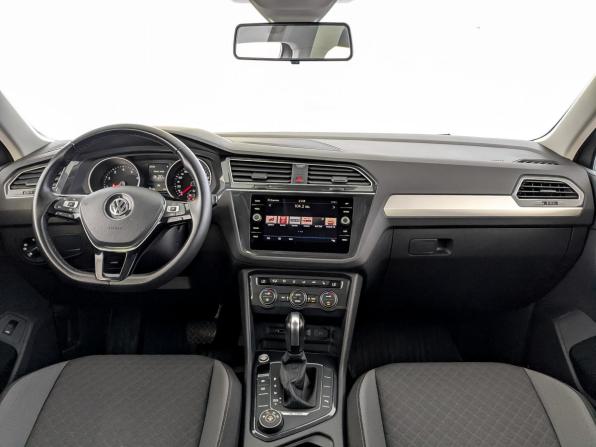 Volkswagen Tiguan II с пробегом 2020 года, цена 2 550 000 рублей, 69724 км, внедорожник, Автокод Объявления