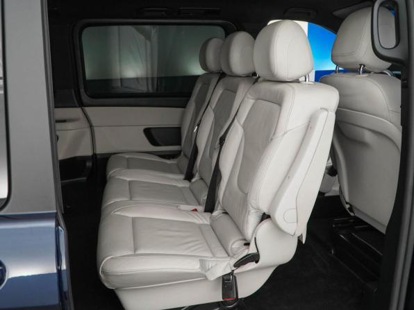 Mercedes-Benz V-Класс III (W447) Рестайлинг с пробегом 2019 года, цена 4 649 077 рублей, 114722 км, минивэн, Автокод Объявления