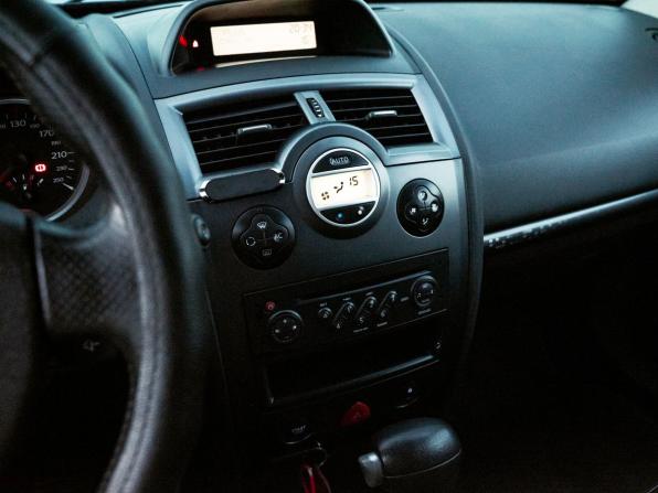 Renault Megane II Рестайлинг с пробегом 2008 года, цена 520 000 рублей, 242368 км, седан, Автокод Объявления
