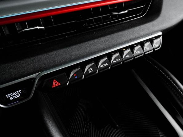 Geely Coolray I Рестайлинг с пробегом 2023 года, цена 2 099 000 рублей, 38759 км, внедорожник, Автокод Объявления