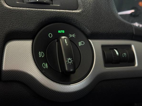Skoda Octavia II (A5) Рестайлинг с пробегом 2013 года, цена 789 900 рублей, 265987 км, лифтбек, Автокод Объявления