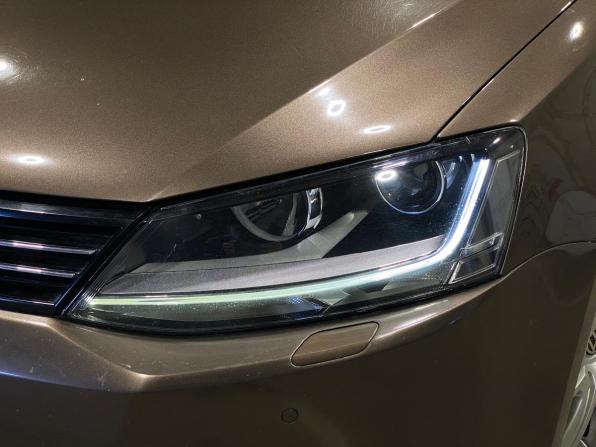 Volkswagen Jetta VI с пробегом 2012 года, цена 979 000 рублей, 224593 км, седан, Автокод Объявления