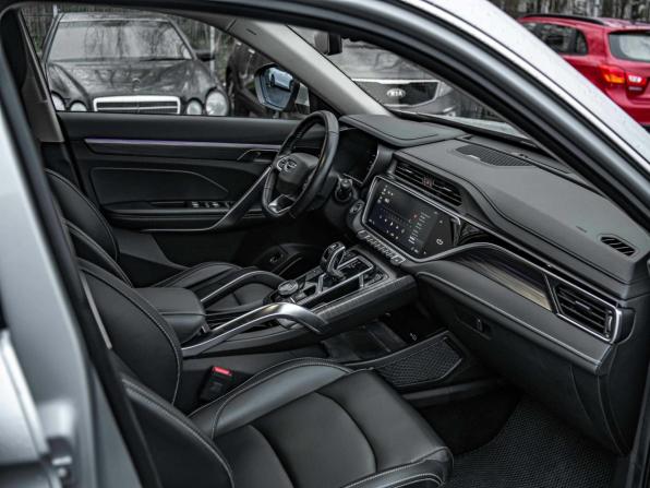 Geely Atlas Pro с пробегом 2023 года, цена 2 100 000 рублей, 67351 км, внедорожник, Автокод Объявления