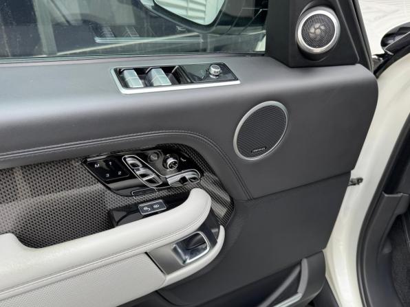 Land Rover Range Rover IV Рестайлинг с пробегом 2019 года, цена 8 000 000 рублей, 133006 км, внедорожник, Автокод Объявления