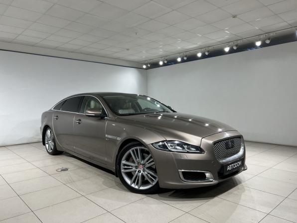 Jaguar XJ IV (X351) Рестайлинг с пробегом 2017 года, цена 2 390 000 рублей, 163428 км, седан, Автокод Объявления