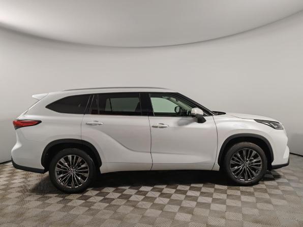 Toyota Highlander IV (XU70) с пробегом 2026 года, цена 5 850 000 рублей, 15 км, внедорожник, Автокод Объявления