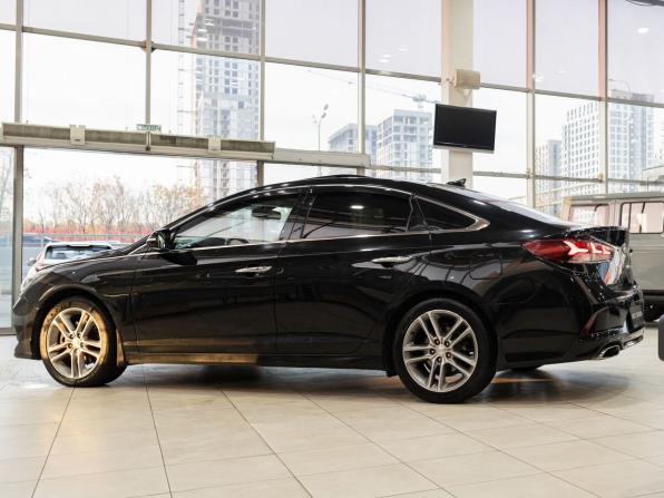 Hyundai Sonata VII (LF) Рестайлинг с пробегом 2017 года, цена 1 620 000 рублей, 186304 км, седан, Автокод Объявления