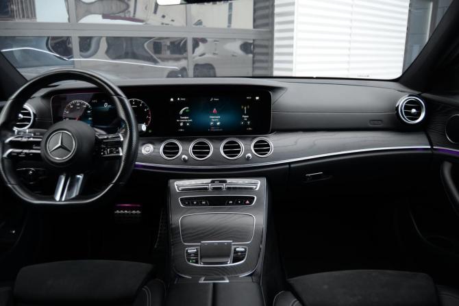 Mercedes-Benz E-Класс V (W213 S213 C238) Рестайлинг с пробегом 2021 года, цена 4 700 000 рублей, 68512 км, седан, Автокод Объявления