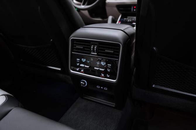 Новый Porsche Cayenne III Рестайлинг 2026 года, цена 18 250 000 рублей, внедорожник, Автокод Объявления