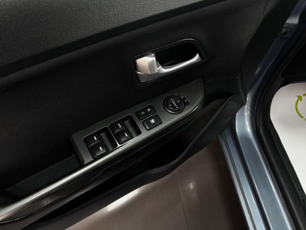 Kia Rio III Рестайлинг с пробегом 2015 года, цена 1 245 000 рублей, 157346 км, седан, Автокод Объявления