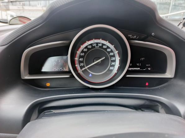 Mazda 3 III (BM) с пробегом 2013 года, цена 1 050 000 рублей, 252000 км, седан, Автокод Объявления