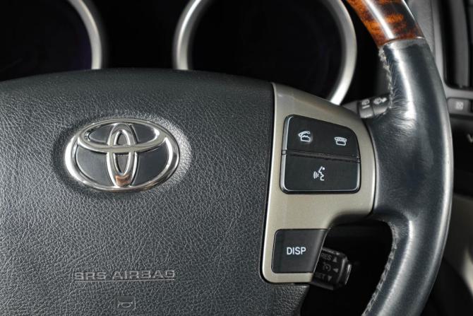 Toyota Land Cruiser 200 Series с пробегом 2010 года, цена 3 159 000 рублей, 274000 км, внедорожник, Автокод Объявления