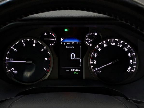 Toyota Land Cruiser Prado 150 Series Рестайлинг 2 с пробегом 2022 года, цена 7 300 000 рублей, 68165 км, внедорожник, Автокод Объявления