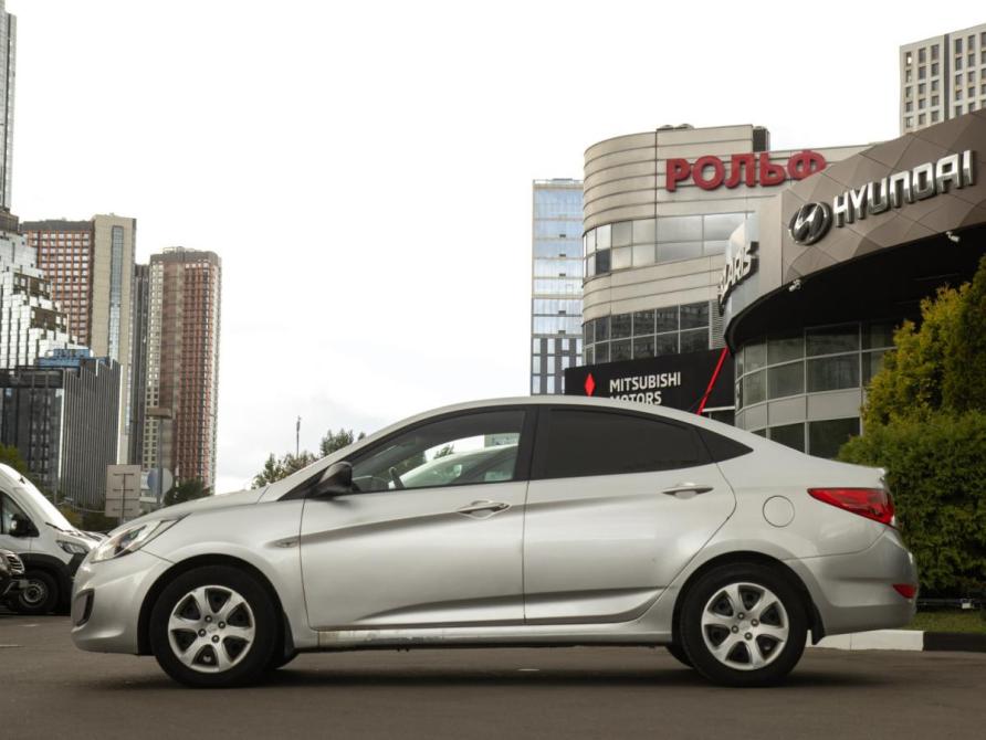 Hyundai Solaris I Москва  - изображение 6