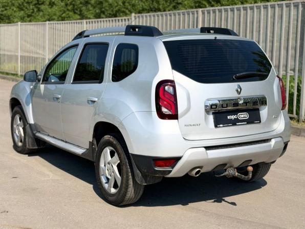 Renault Duster I Рестайлинг с пробегом 2017 года, цена 1 363 000 рублей, 113705 км, внедорожник, Автокод Объявления