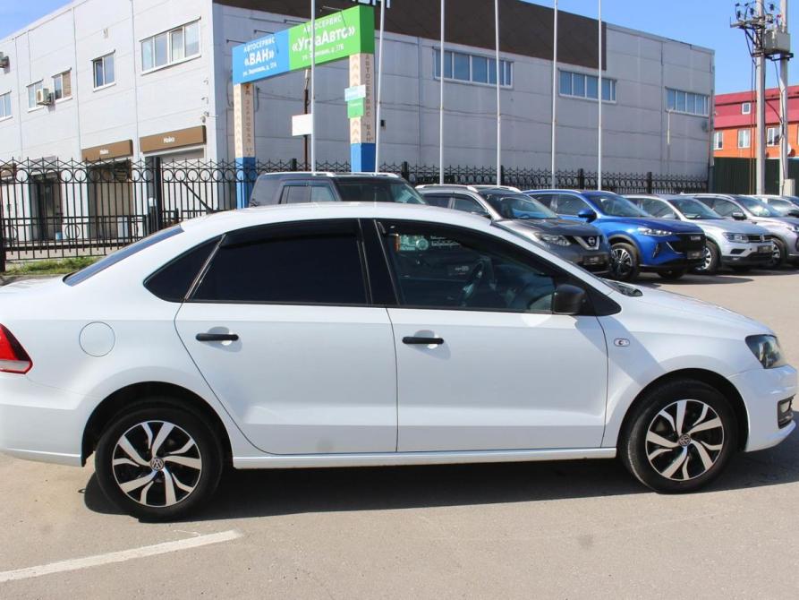Volkswagen Polo V Рестайлинг Калуга  - изображение 4