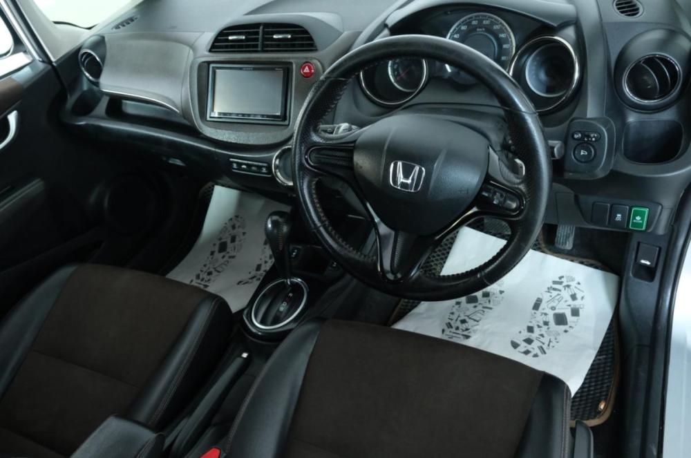 Honda Fit Shuttle I Рестайлинг Омск  - изображение 10