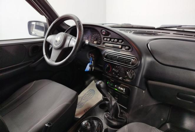 Chevrolet Niva I Рестайлинг с пробегом 2015 года, цена 635 000 рублей, 166596 км, внедорожник, Автокод Объявления