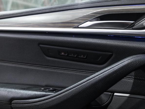 BMW 5 серии VII (G30/G31/G38) с пробегом 2018 года, цена 2 940 300 рублей, 174023 км, седан, Автокод Объявления