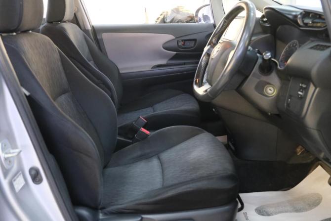 Toyota Wish II с пробегом 2011 года, цена 1 319 000 рублей, 200900 км, минивэн, Автокод Объявления