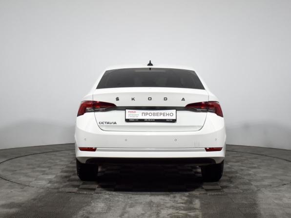 Skoda Octavia IV (A8) с пробегом 2022 года, цена 1 820 592 рубля, 79701 км, лифтбек, Автокод Объявления
