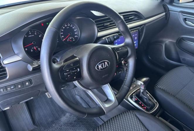 Kia Rio III Рестайлинг с пробегом 2017 года, цена 1 250 000 рублей, 116866 км, седан, Автокод Объявления